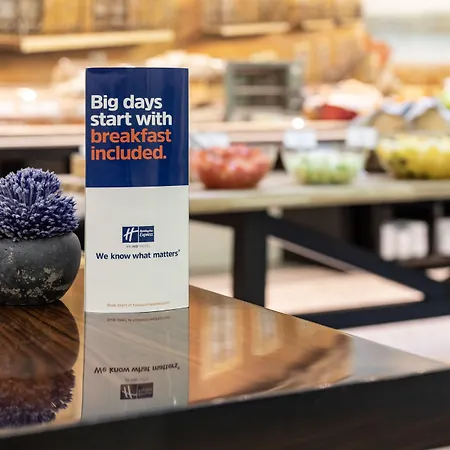 Hotel Express - Av. Liberdade By Ihg